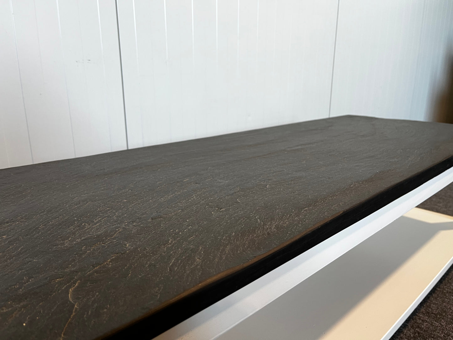 Marmorbord från Miljögården