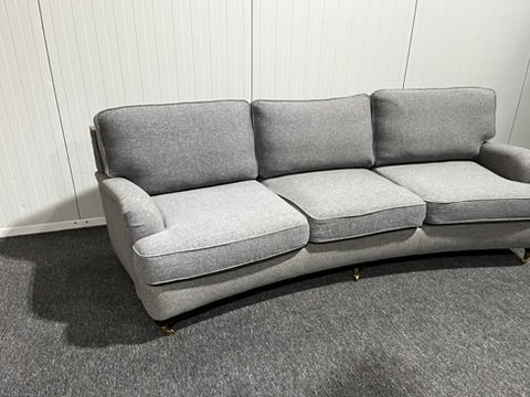 Grå Howard-soffa