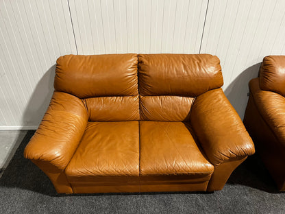 Soffgrupp i brun orange ton