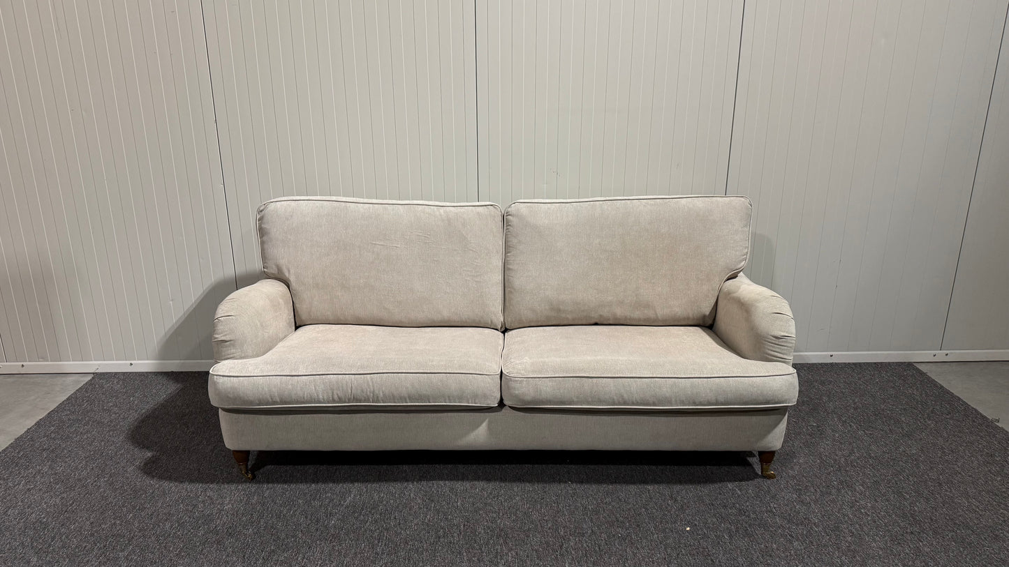 Beige Howard-soffa