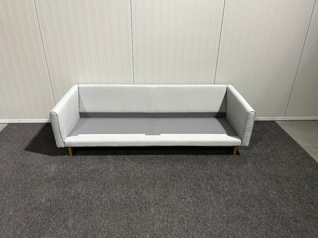 IKEA tresitssoffa i grått