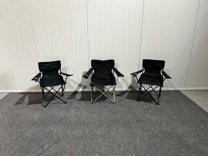 Svarta campingstolar