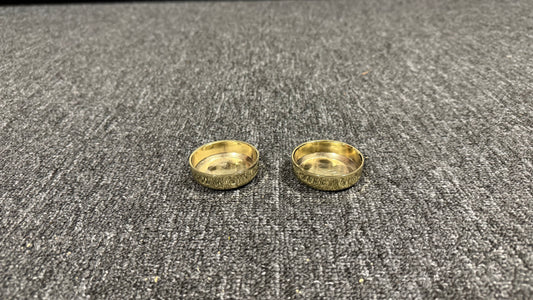 Möbelunderlägg i mässing