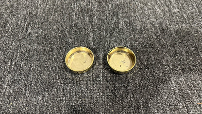 Möbelunderlägg i mässing