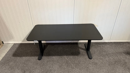 Begagnade IKEA Mittzon bord