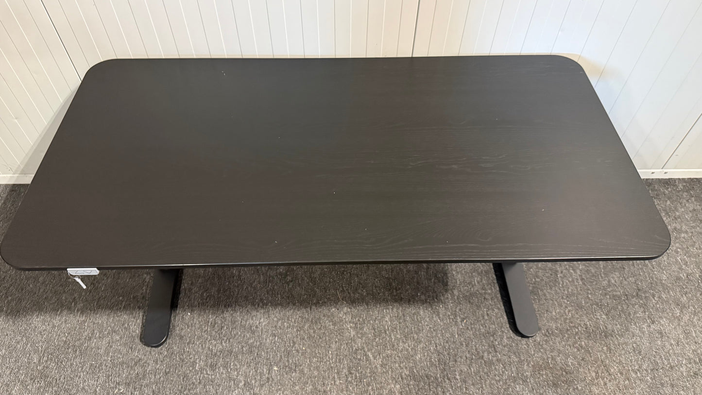 Begagnade IKEA Mittzon bord