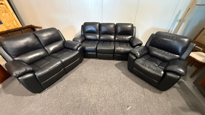 Begagnad svart recliner-soffa 3-sits i läder