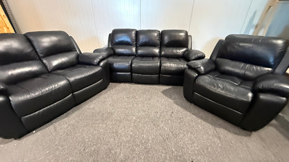 Begagnad svart recliner-soffa 3-sits i läder