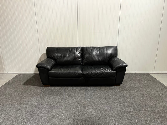 Tvåsitsig svart lädersoffa