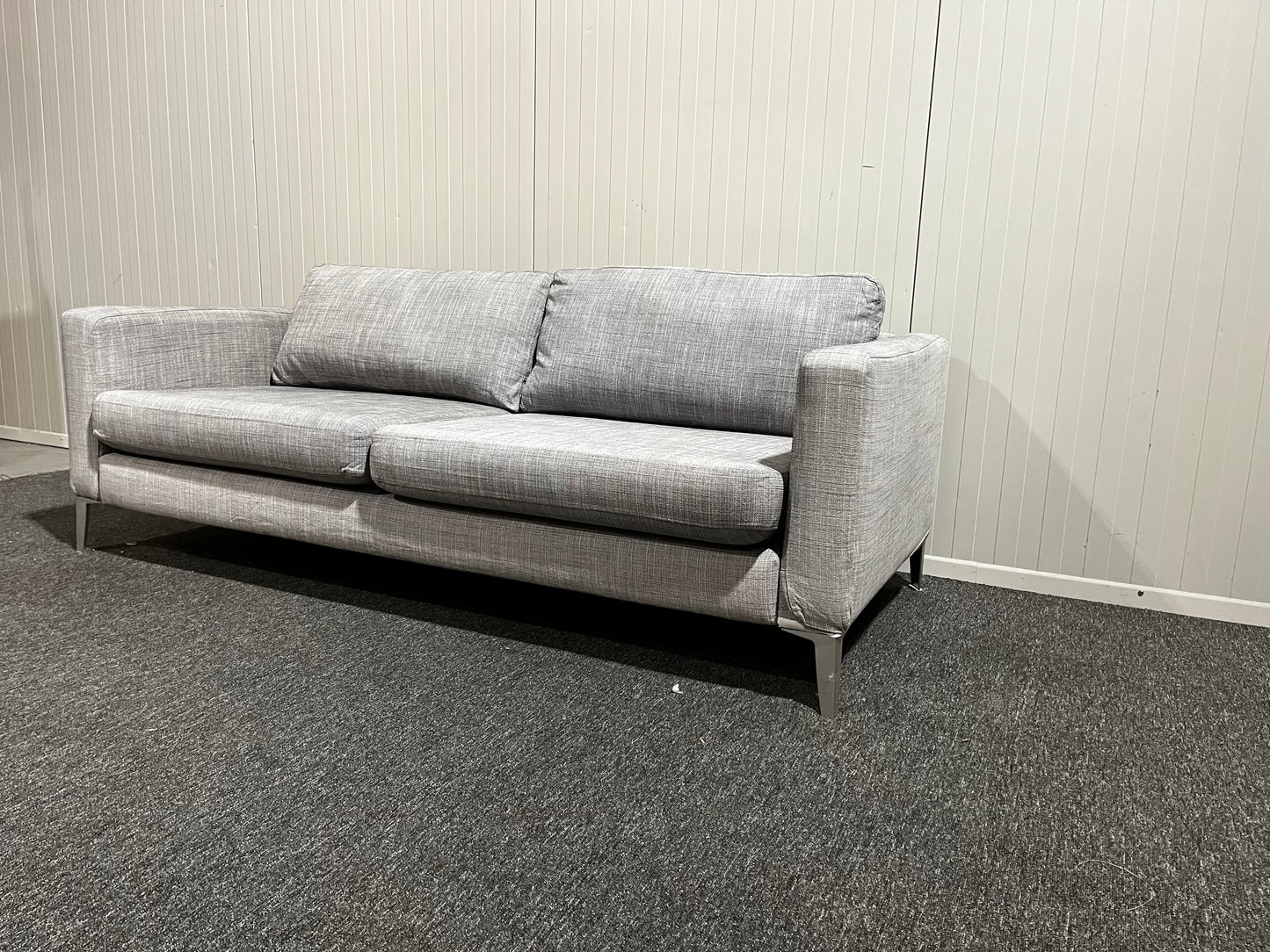 IKEA grå tvåsits soffa