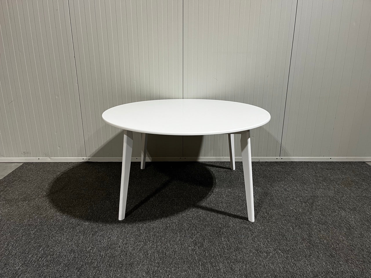 Sprilans nytt bord från Venture Design