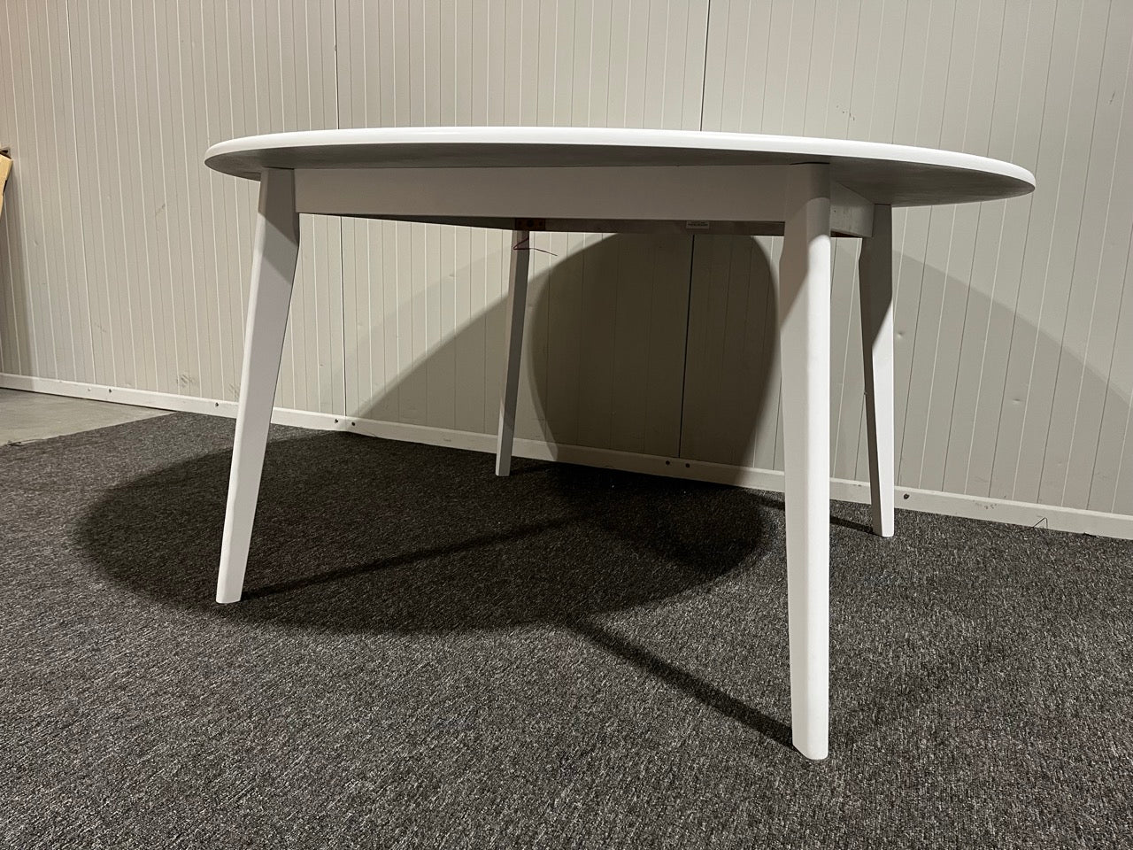 Sprilans nytt bord från Venture Design