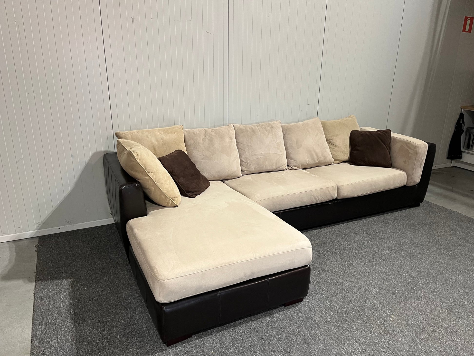 Begagnad soffa schäslong ovanifrån